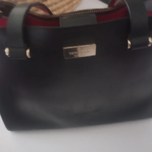 Kate Spade Vintage Black Leather Crossbody Purse - Picture 7 of 7